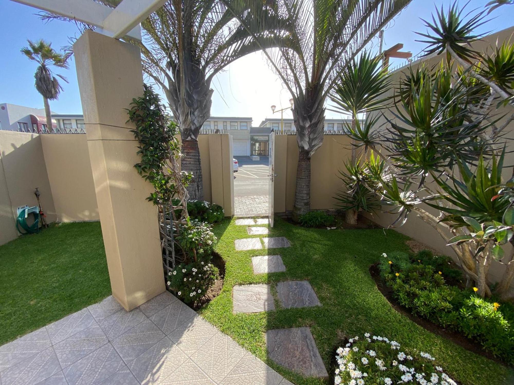 Sand And Sea Self Catering #3 스바코프문트 외부 사진