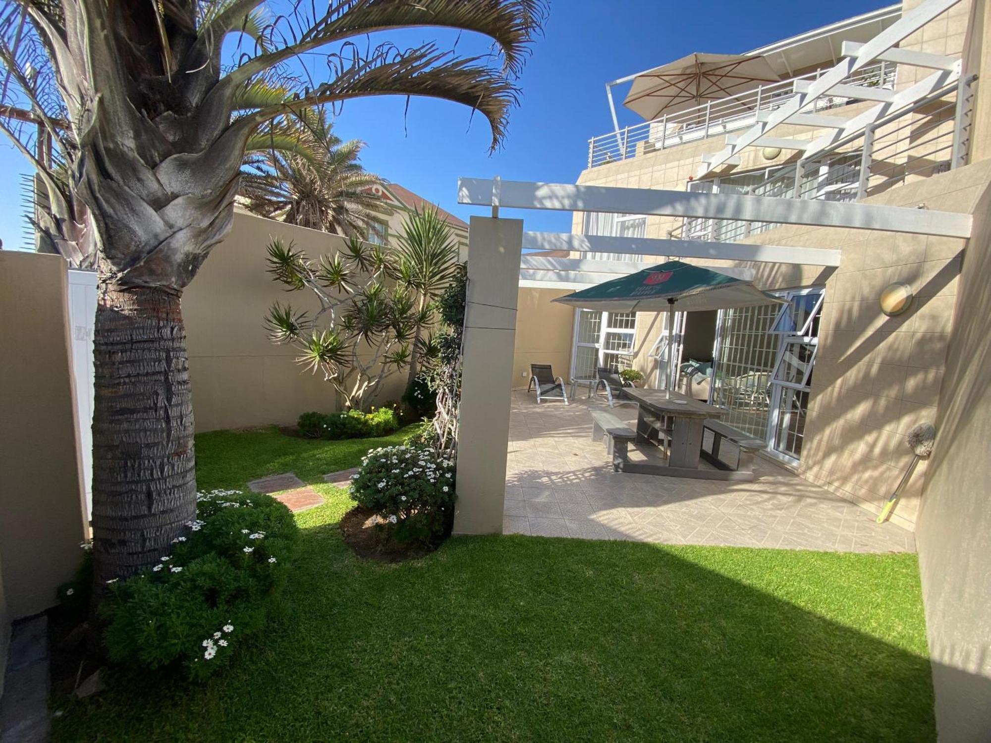 Sand And Sea Self Catering #3 스바코프문트 외부 사진